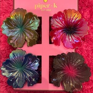 NWT Piper K set of four island flower claw clips